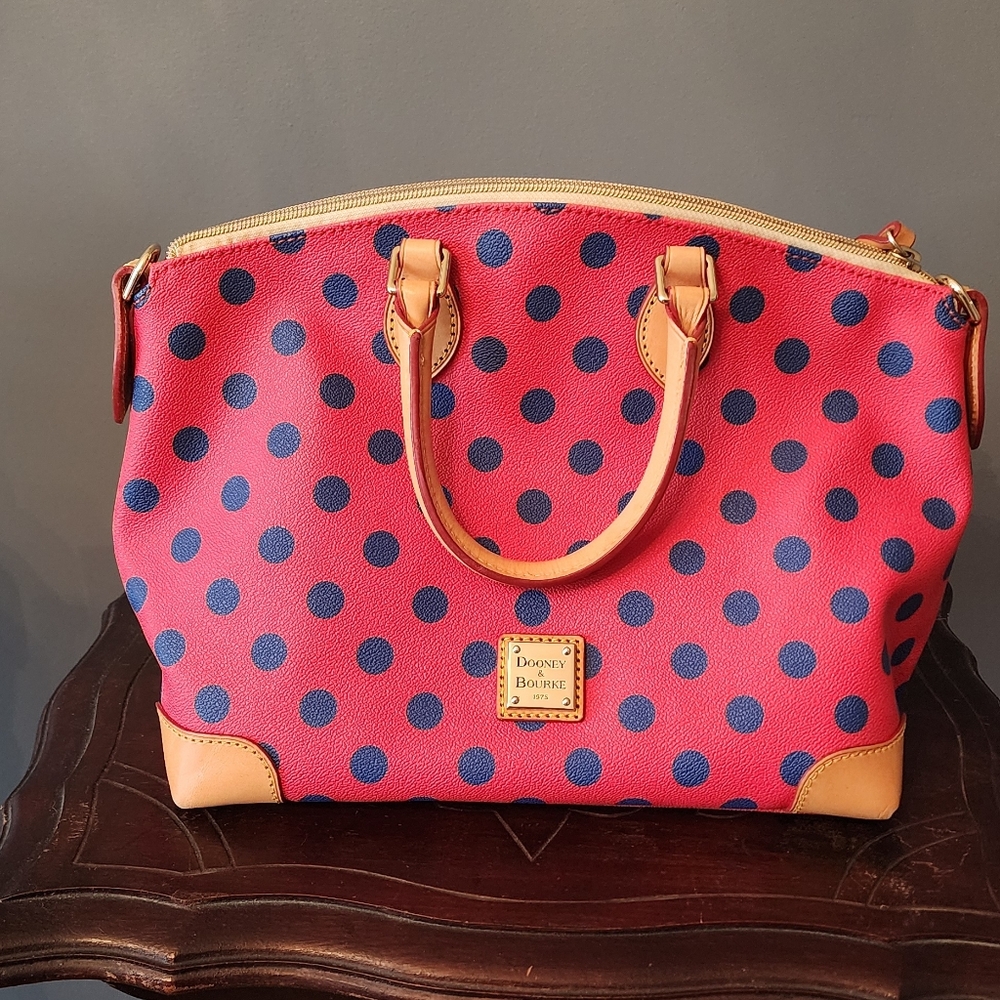 Dooney and Bourke purse